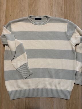 Brandy Melville Oversized striped crewneck sweater cream and light gray/green